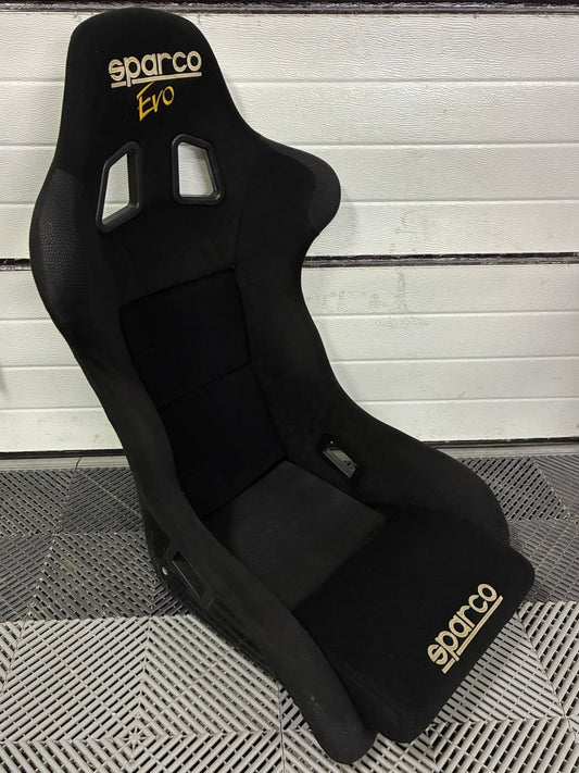 Used Sparco EVO seat.