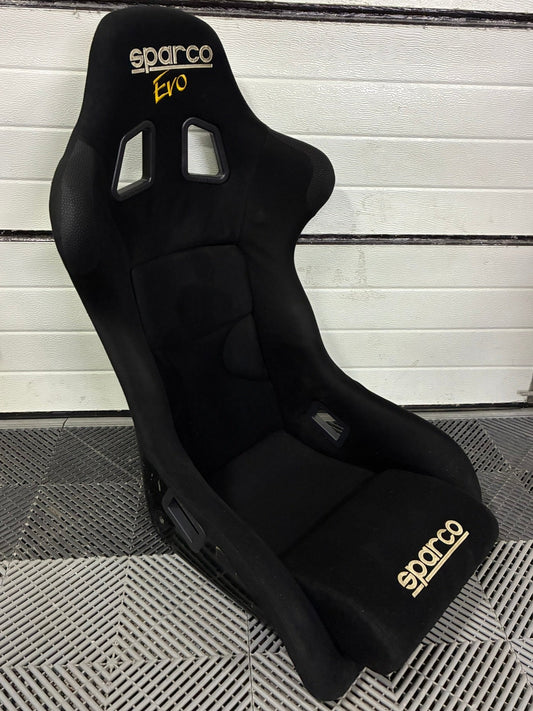 Used Sparco EVO seat.