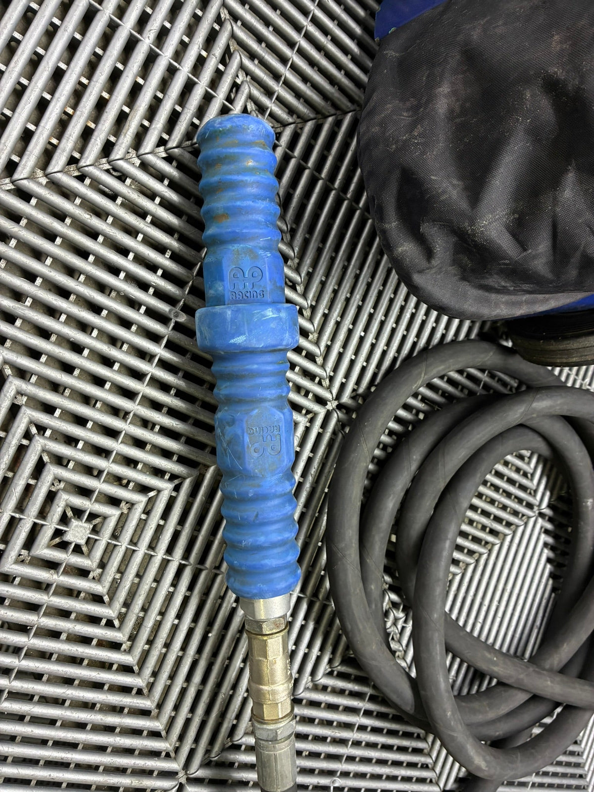 Used. AP racing airjack kit.
