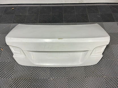 Bmw E92 fiberglass rear trunk